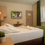 Teátrum Boutique 3*