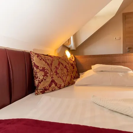 Teatrum Boutique Hotel Hotel Gyor