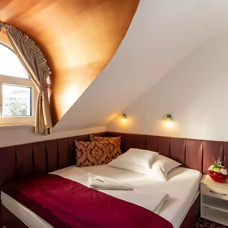 Teatrum Boutique Hotel 3* Gyor
