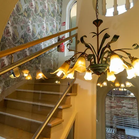 Hotel Teatrum Boutique Hotel 3*