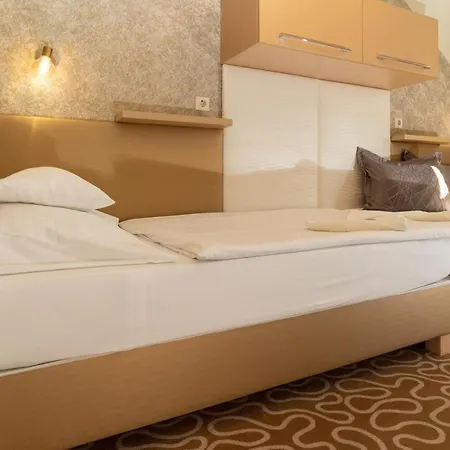 Teatrum Boutique Hotel Hotel