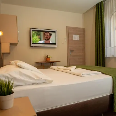 Teatrum Boutique Hotel 3*