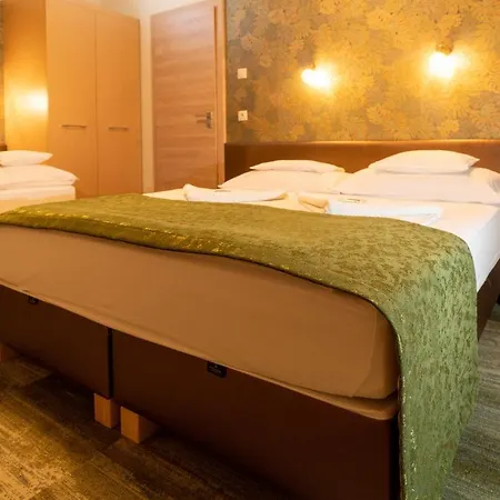 Teatrum Boutique Hotel Hotel 3*