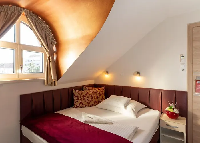 Teátrum Boutique 3* Győr